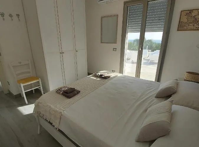 Sara Villa Sciacca